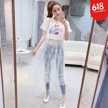 純色燈籠袖裙，打造優(yōu)雅小仙女