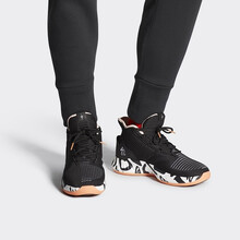 阿迪達斯（Adidas）籃球鞋羅斯9中國年黑白F99884  44，42.5，41，42，43