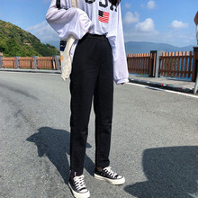 百搭的條紋闊腿褲，打造精致生活