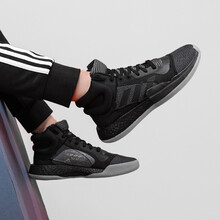阿迪達(dá)斯（Adidas）籃球鞋BB9300 42