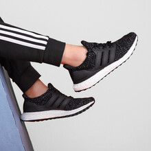阿迪達(dá)斯（Adidas）跑步鞋F(xiàn)36153 42