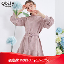 晴碧琳（qbily） 純色 繡花，拼接，紐扣，鏤空，紗網(wǎng)，蕾絲 連衣裙
