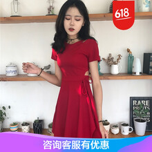 優(yōu)雅小白裙，打造氣質(zhì)女神范