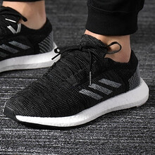 阿迪達斯（Adidas）跑步鞋B37803/19春季新款 