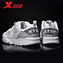 輕便跑鞋，讓你遠(yuǎn)離亞健康