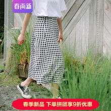 時尚半身裙，打造減齡小姐姐