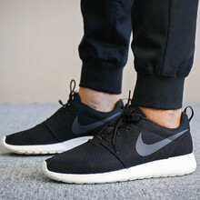 nike roshe run