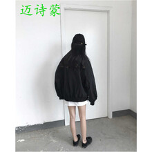 復(fù)古風(fēng)長(zhǎng)袖外套，街頭潮男范