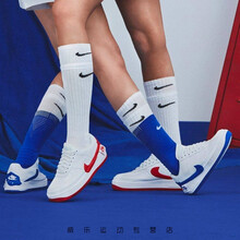 耐克(Nike)板鞋白藍(lán)AO1220-104 