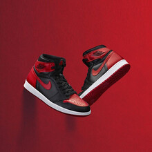 NIKE籃球鞋黑紅禁穿 