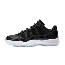 NIKE籃球鞋伯爵 42