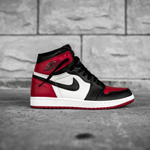耐克（NIKE）籃球鞋575441-610（黑紅腳趾） 