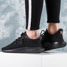 阿迪達(dá)斯（Adidas）跑步鞋AC8333 36，38.5，37，38，36.5