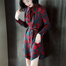 系帶連衣裙，打造優(yōu)雅女神