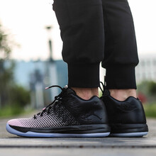 NIKE籃球鞋897564-001 41