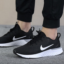 耐克（NIKE）跑步鞋AO9819-001 44，40.5，42.5，41，42，44.5，43