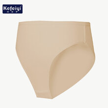 肉色內(nèi)衣女童
