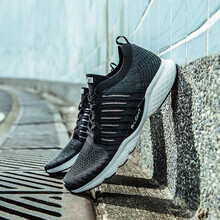 舒適透氣氣墊，讓你成為追風(fēng)少年