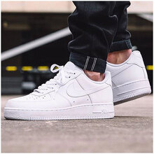 NIKE板鞋經(jīng)典全白低幫 