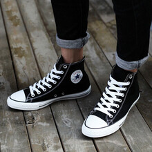 匡威（Converse）高幫，高幫 低幫帆布鞋