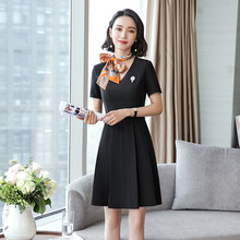 短袖職業(yè)套裙