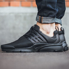 耐克（NIKE）跑步鞋848187-011 44
