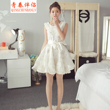 青春伴侶（QICHUNBANLU） 純色 蝴蝶結 連衣裙