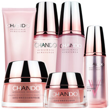 告別干燥肌膚，保濕洗面奶來(lái)助力