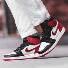 耐克（NIKE）籃球鞋555088-112（限量） 