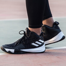 Adidas籃球鞋CQ0427/18新款籃球鞋 42