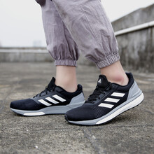 阿迪達斯（Adidas）跑步鞋CG4003-18春季新品 40