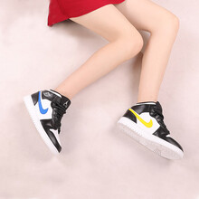 耐克（NIKE）籃球鞋AJ1四色彩勾女554725-052 