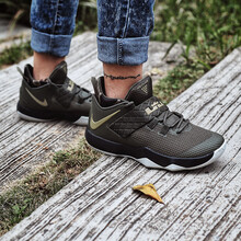 耐克（NIKE）籃球鞋使節(jié)10軍綠AH7580-300 43