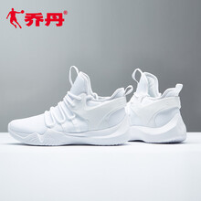 透氣籃球鞋，讓運動更舒適！