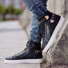 繭居足男士黑色高幫四季 44