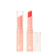 一抹紅唇，讓你的肌膚更迷人