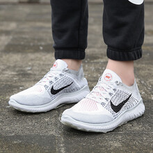 耐克（NIKE）跑步鞋白色942838-003 