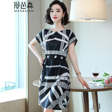 漫芭森（MANBASEN） 幾何圖案 拼接，條紋，腰帶，抽繩，褶皺，印花，蝴蝶結，立體裁剪 連衣裙