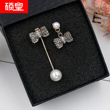 蝴蝶結(jié)水晶耳環(huán)