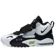 耐克（NIKE）跑步鞋狼灰 