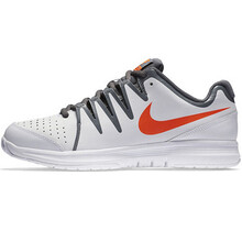耐克（NIKE）跑步鞋白色631703-180 