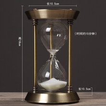 客廳裝修，簡(jiǎn)約創(chuàng)意擺件為你加分