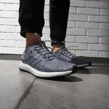 阿迪達斯（Adidas）跑步鞋BB6278/18秋新 40