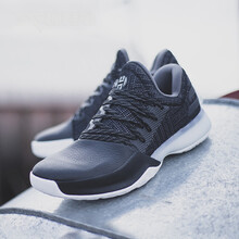 阿迪達斯（Adidas）籃球鞋AH2116 