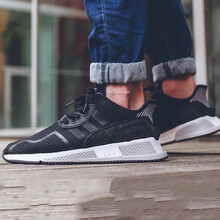 阿迪達(dá)斯（Adidas）跑步鞋CQ2377 