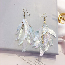 流蘇耳夾，讓你美出新高度