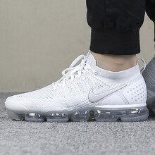 耐克（NIKE）跑步鞋942842-105/AIR VAPORMAX 