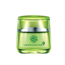 告別干燥肌，補水洗面奶來(lái)助力