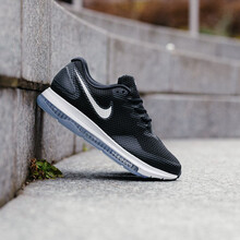 耐克（NIKE）跑步鞋AJ0035-003 36，38.5，38，39，36.5，35.5