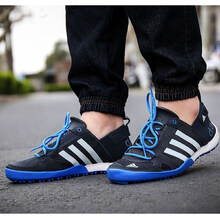 阿迪達斯（Adidas）跑步鞋 S77946/透氣排水 